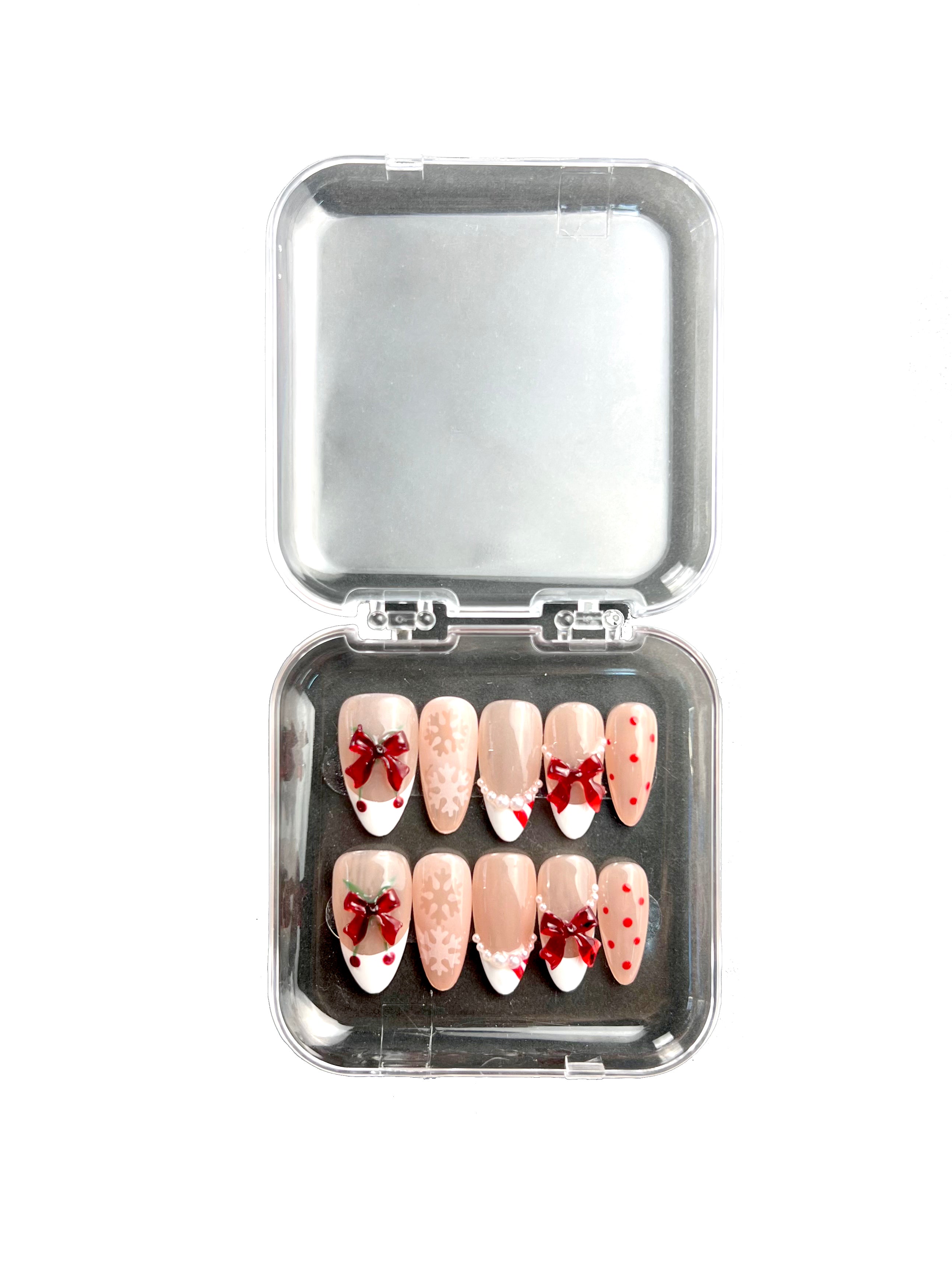 NAILOVE Christmas nude white French-style bow snowflake manicure